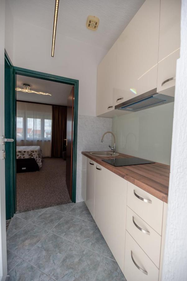 Apartmani Tome Zadar Bagian luar foto
