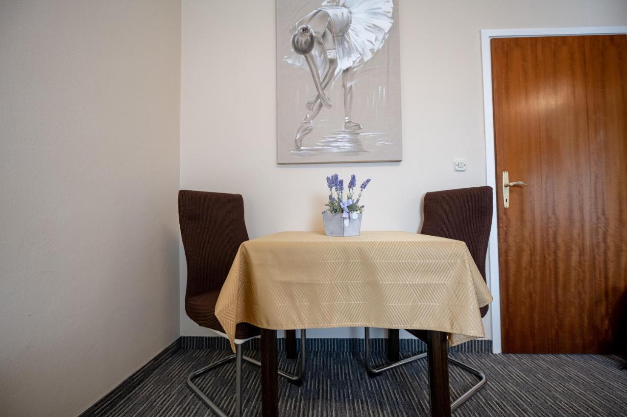 Apartmani Tome Zadar Bagian luar foto